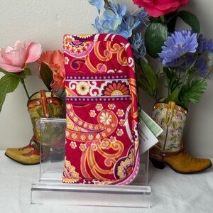 NWT Vera Bradley Raspberry Fizz Eyeglass Case Retired Pattern